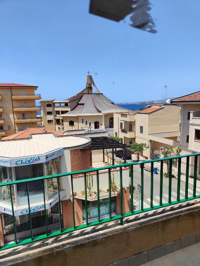 Fantasia B&B Apartament Studio Pellaro Luaran gambar